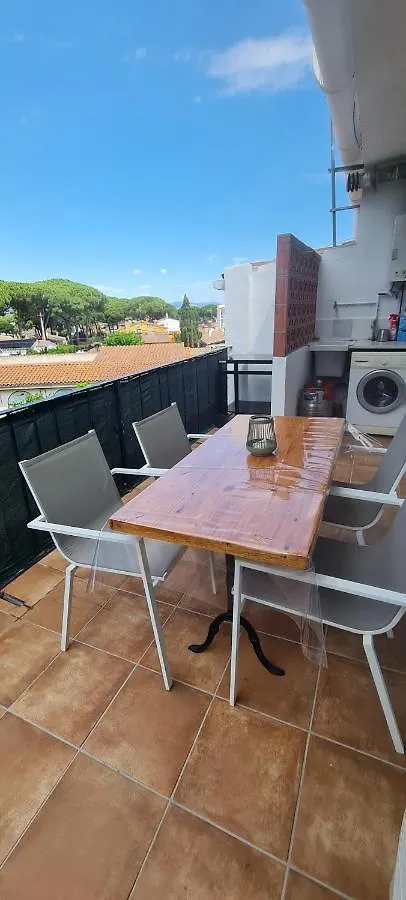 Appart Terrasse A L Escala Apartment L'Escala